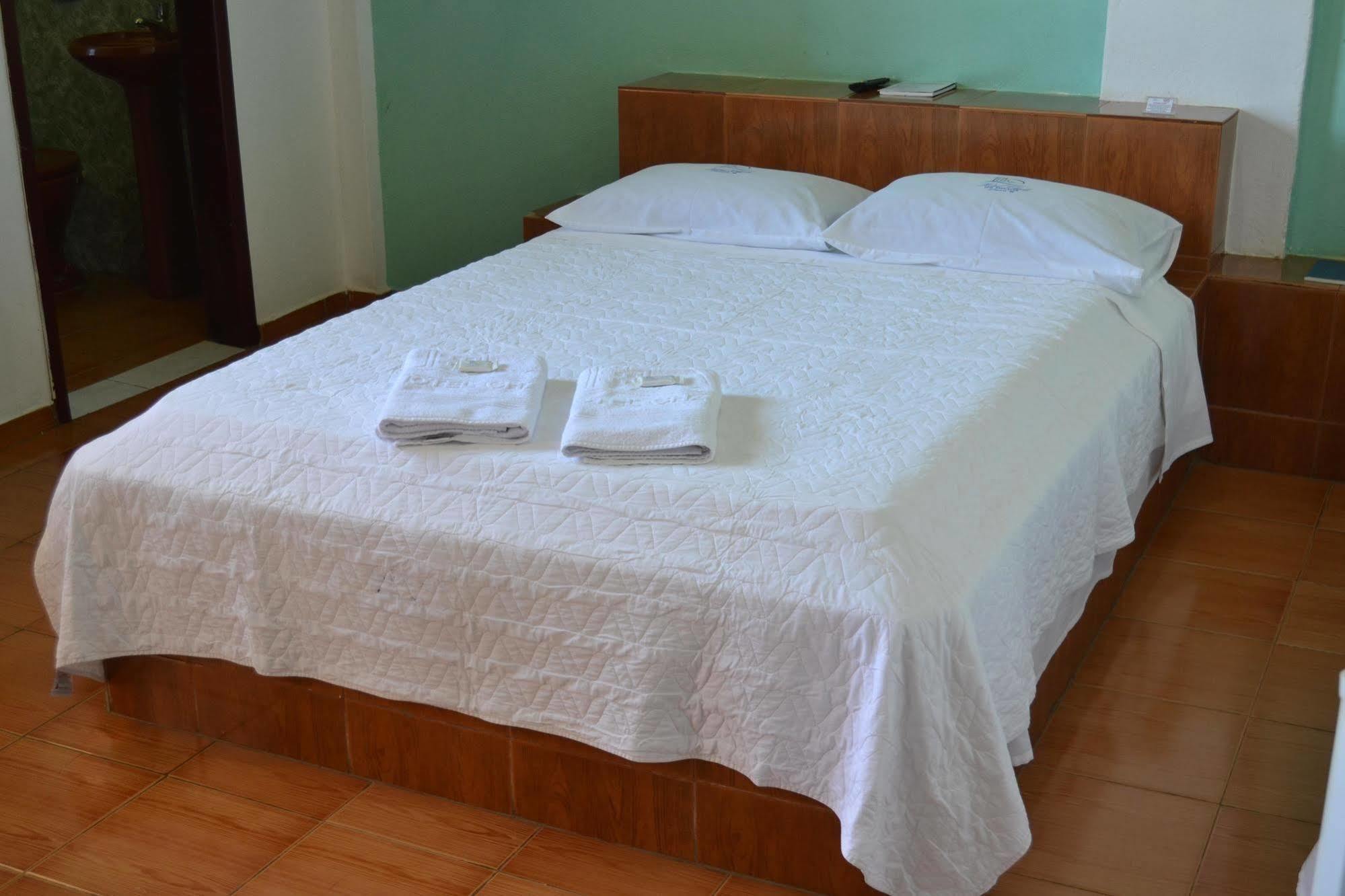 Hotel Chalé Ji-Parana Bagian luar foto
